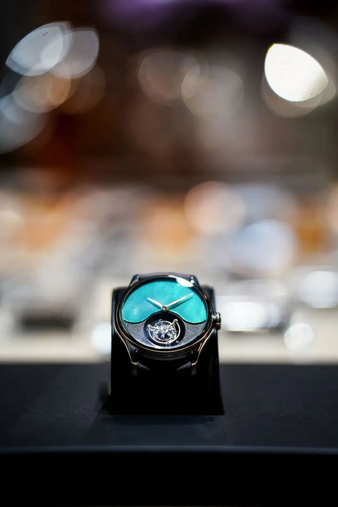 The City on Your Wrist: Shanghai in Five Dials — story cover