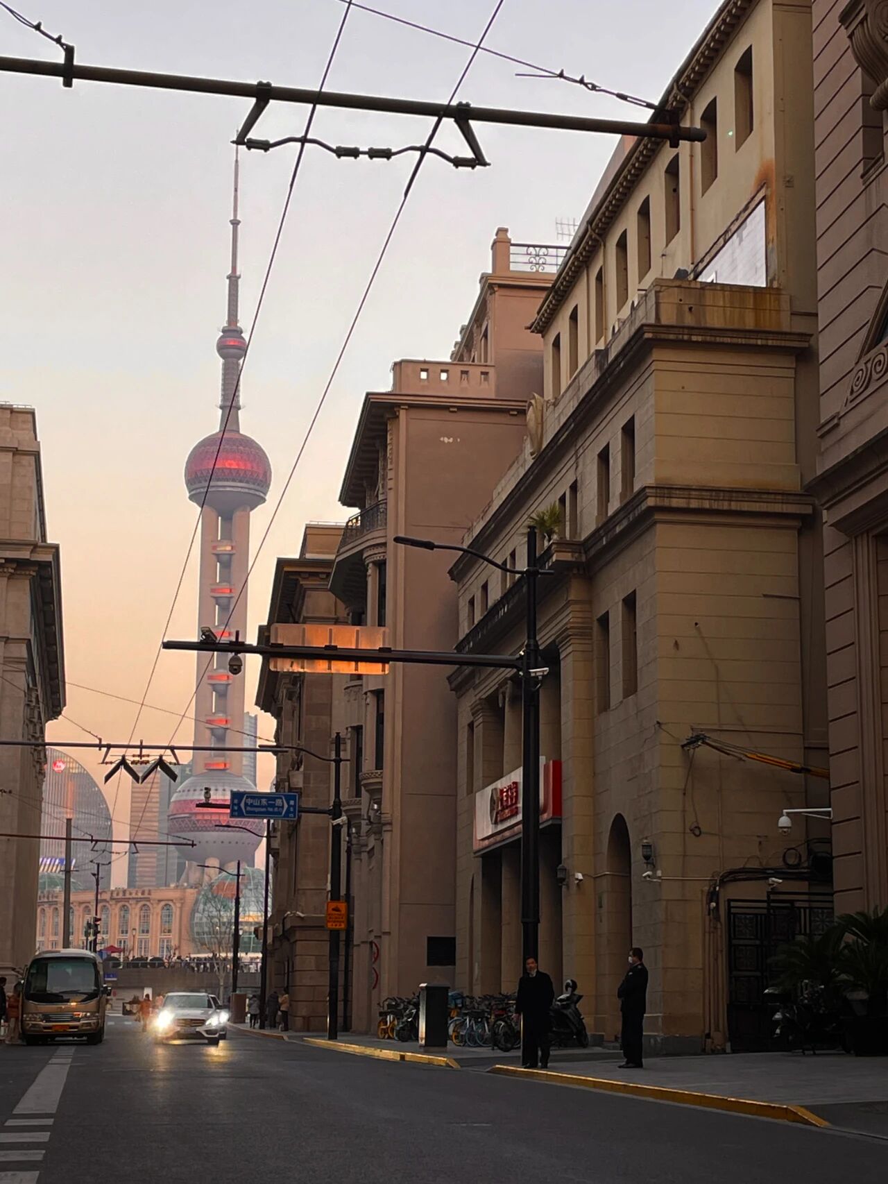 The Bund Art Deco Gentle Tour — preview